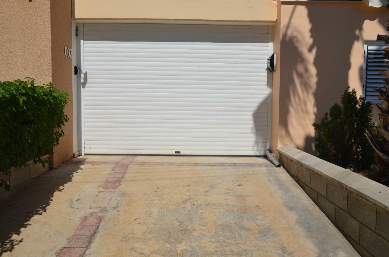 Pafia Sunbeach Townhouse Paphos Buitenkant foto